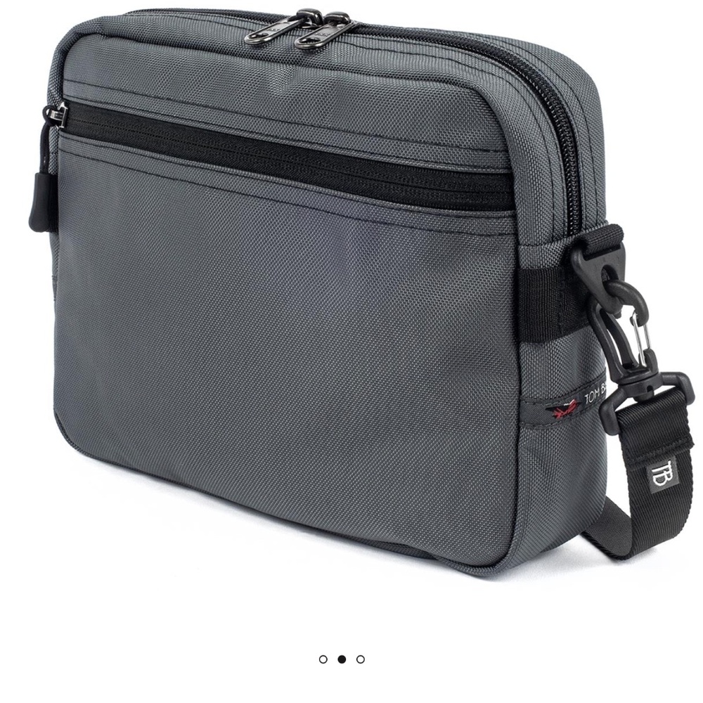 Tom Bihn Side Kick in Nebulous Grey Ballistic/Island 200 Halcyon
